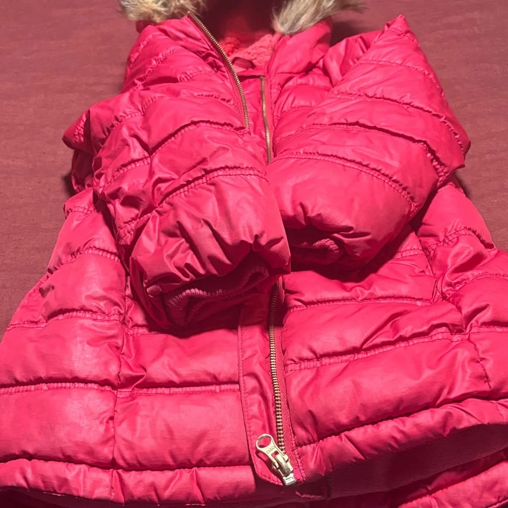 Old Navy Kids Fuchsia Puffer Jacket